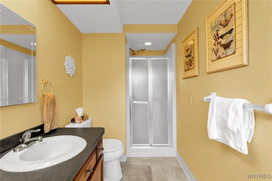 2 Deerpath Drive, Lancaster, New York 14086, Lancaster, New York 14086, 3 Bedrooms Bedrooms, 8 Rooms Rooms,2 BathroomsBathrooms,Residential,Closed,2 Deerpath Drive, Lancaster, New York 14086,0,B1628357