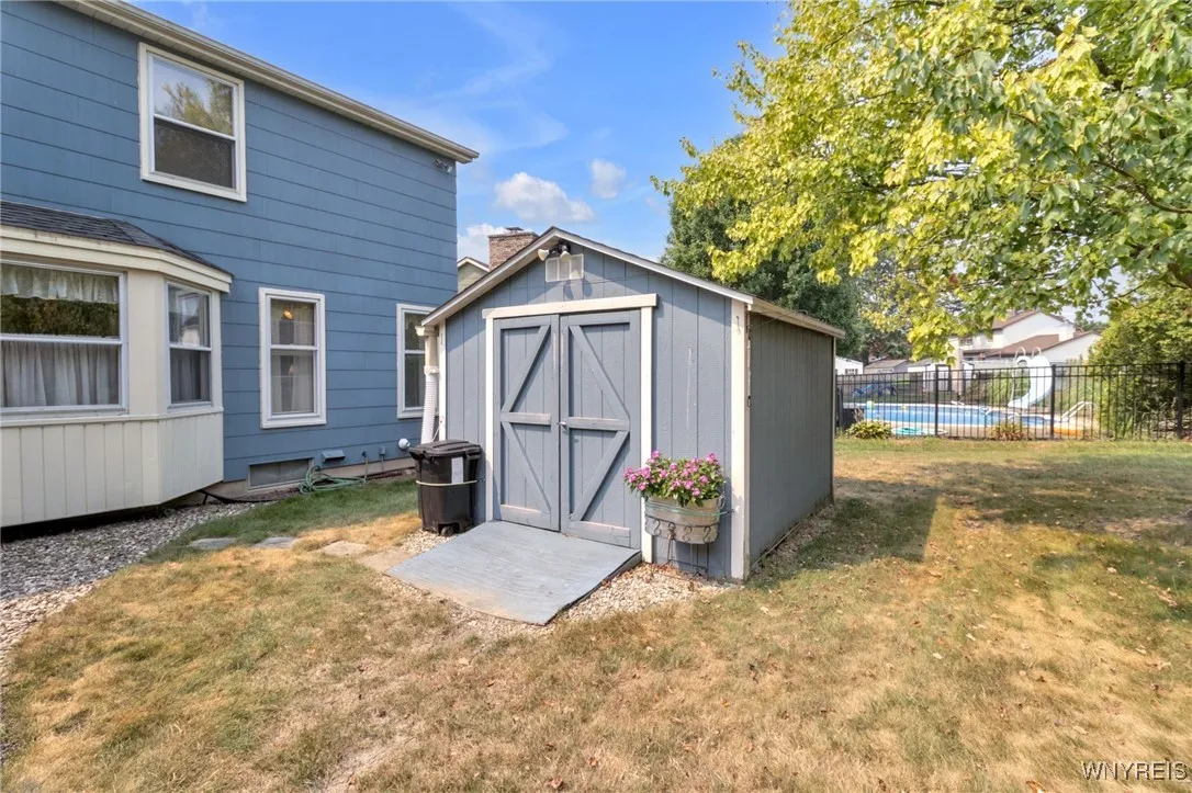 2 Deerpath Drive, Lancaster, New York 14086, Lancaster, New York 14086, 3 Bedrooms Bedrooms, 8 Rooms Rooms,2 BathroomsBathrooms,Residential,Closed,2 Deerpath Drive, Lancaster, New York 14086,0,B1628357