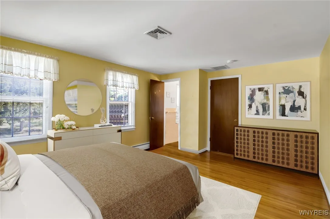 95 Carriage Circle, Amherst, New York 14221, Amherst, New York 14221, 4 Bedrooms Bedrooms, 10 Rooms Rooms,2 BathroomsBathrooms,Residential,For Sale,95 Carriage Circle, Amherst, New York 14221,B1627456