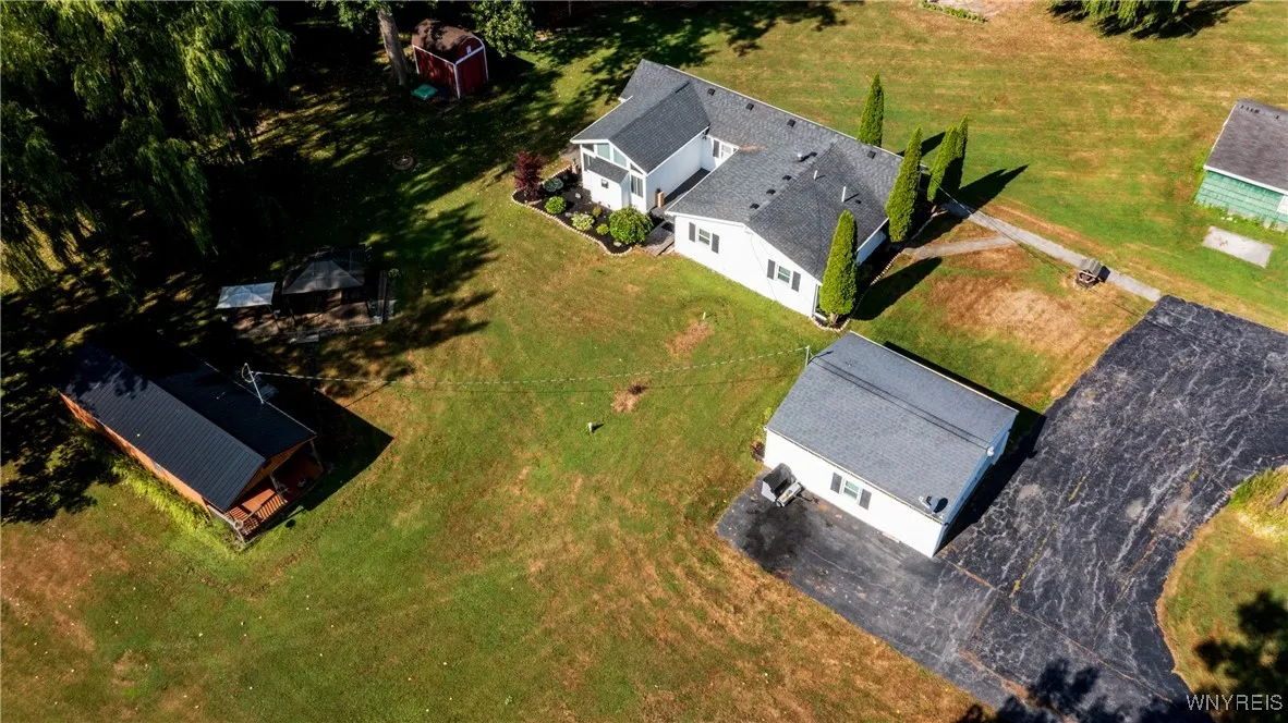 12561 Clarence Center Road, Newstead, New York 140, Newstead, New York 14001, 2 Bedrooms Bedrooms, 7 Rooms Rooms,1 BathroomBathrooms,Residential,Closed,12561 Clarence Center Road, Newstead, New York 140,0,B1626623