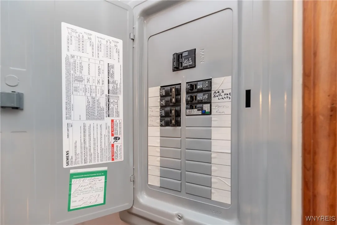 12561 Clarence Center Road, Newstead, New York 140, Newstead, New York 14001, 2 Bedrooms Bedrooms, 7 Rooms Rooms,1 BathroomBathrooms,Residential,Closed,12561 Clarence Center Road, Newstead, New York 140,0,B1626623