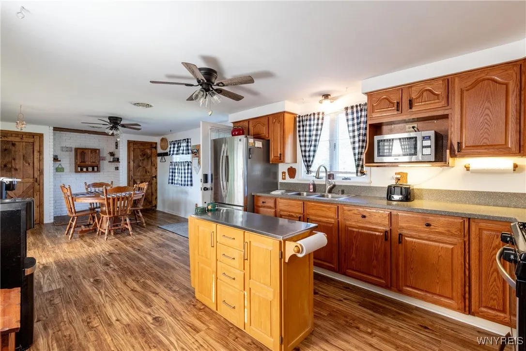 12561 Clarence Center Road, Newstead, New York 140, Newstead, New York 14001, 2 Bedrooms Bedrooms, 7 Rooms Rooms,1 BathroomBathrooms,Residential,Closed,12561 Clarence Center Road, Newstead, New York 140,0,B1626623