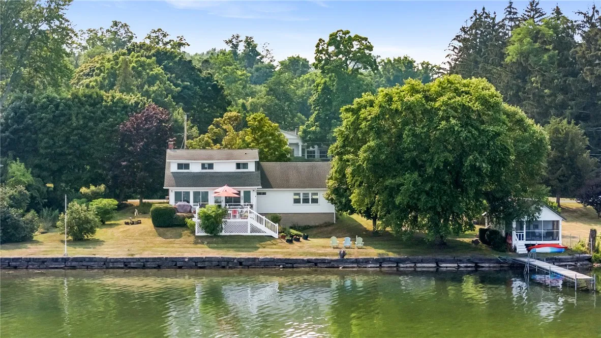 2221 Lake Road, Seneca Falls, New York 13148, Seneca Falls, New York 13148, 3 Bedrooms Bedrooms, 7 Rooms Rooms,2 BathroomsBathrooms,Residential,Closed,2221 Lake Road, Seneca Falls, New York 13148,0,R1628626