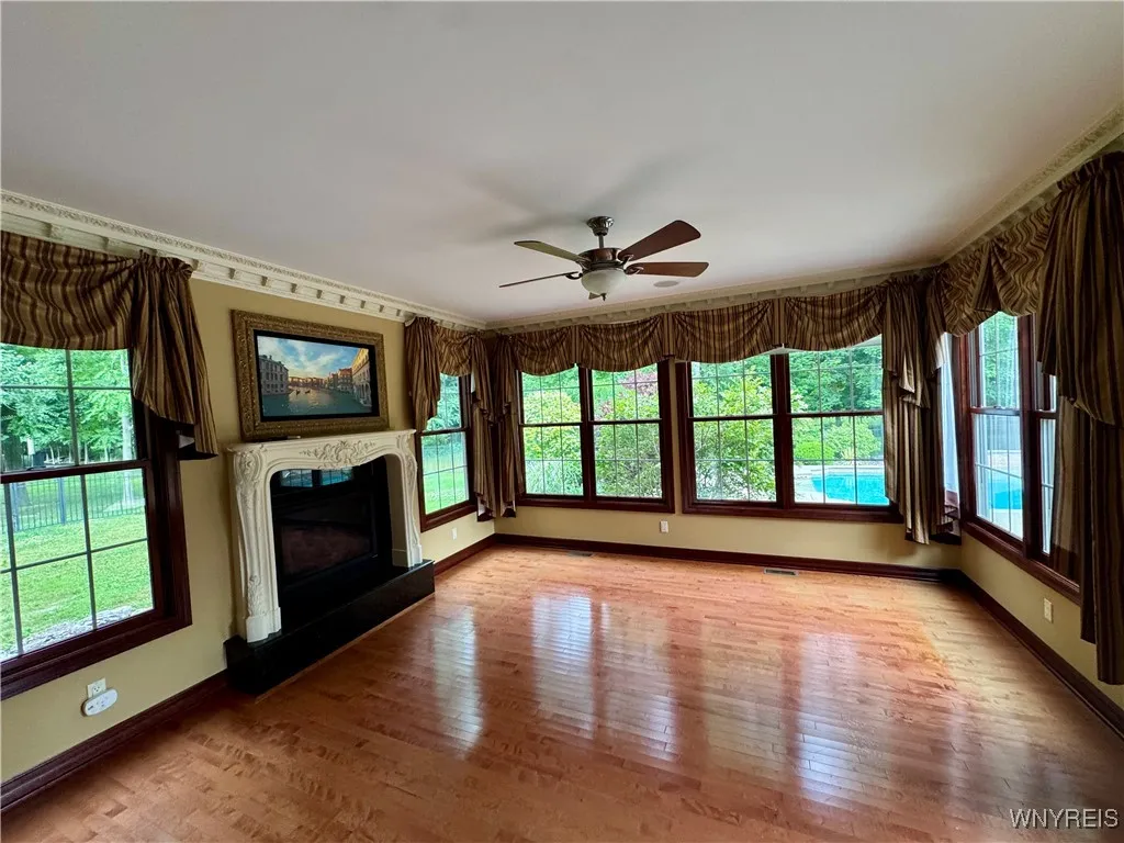 9737 Cobblestone Drive, Clarence, New York 14031, Clarence, New York 14031, 4 Bedrooms Bedrooms, 10 Rooms Rooms,2 BathroomsBathrooms,Residential,Closed,9737 Cobblestone Drive, Clarence, New York 14031,B1628414