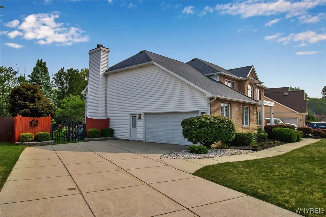 140 White Tail Run, Grand Island, New York 14072, Grand Island, New York 14072, 4 Bedrooms Bedrooms, 12 Rooms Rooms,3 BathroomsBathrooms,Residential,Closed,140 White Tail Run, Grand Island, New York 14072,0,B1628643