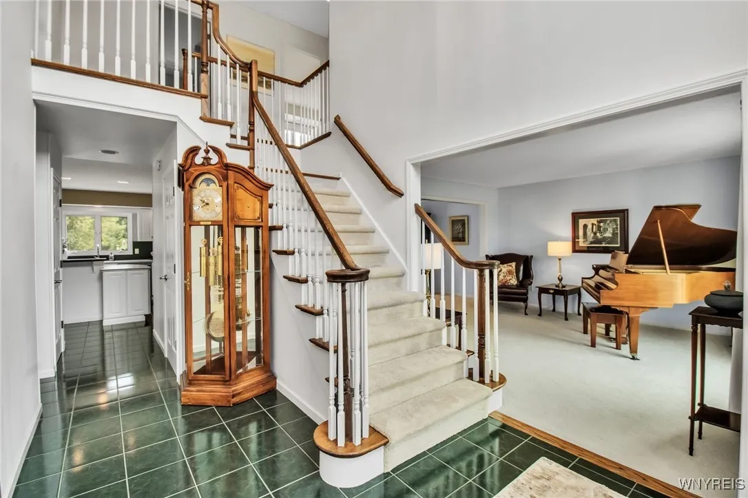 140 White Tail Run, Grand Island, New York 14072, Grand Island, New York 14072, 4 Bedrooms Bedrooms, 12 Rooms Rooms,3 BathroomsBathrooms,Residential,Closed,140 White Tail Run, Grand Island, New York 14072,0,B1628643