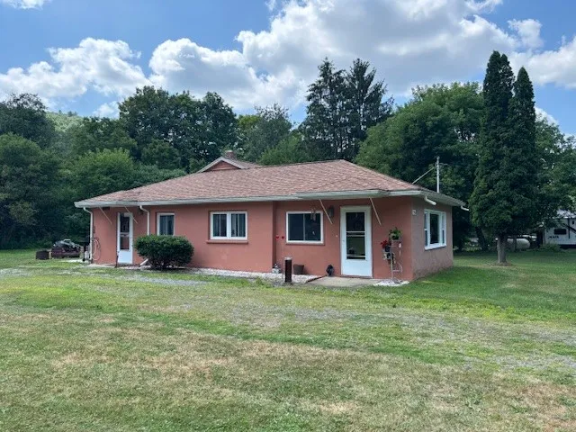 374 Latta Brook Road, Horseheads, New York 14845, Horseheads, New York 14845, 2 Bedrooms Bedrooms, 5 Rooms Rooms,1 BathroomBathrooms,Residential,Closed,374 Latta Brook Road, Horseheads, New York 14845,0,R1628377