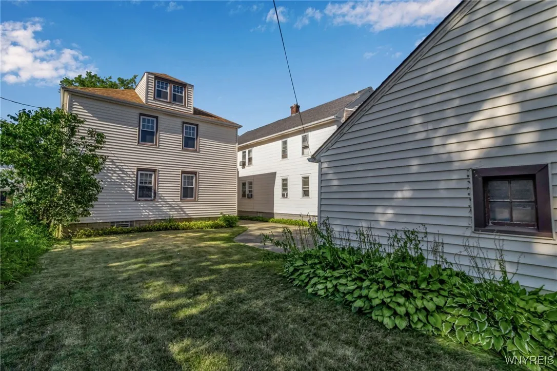 120 Victoria Boulevard, Tonawanda, New York 14217, Tonawanda, New York 14217, 4 Bedrooms Bedrooms, ,2 BathroomsBathrooms,Residential,For Sale,120 Victoria Boulevard, Tonawanda, New York 14217,B1628698