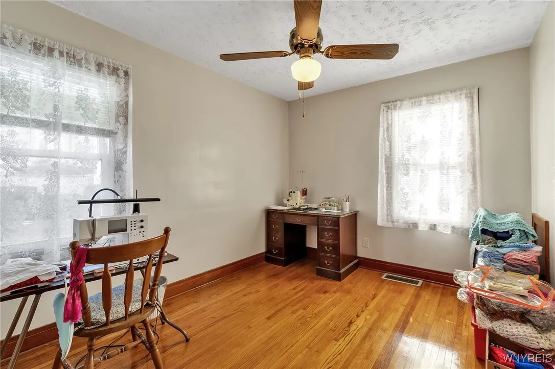 120 Victoria Boulevard, Tonawanda, New York 14217, Tonawanda, New York 14217, 4 Bedrooms Bedrooms, ,2 BathroomsBathrooms,Residential,For Sale,120 Victoria Boulevard, Tonawanda, New York 14217,B1628698