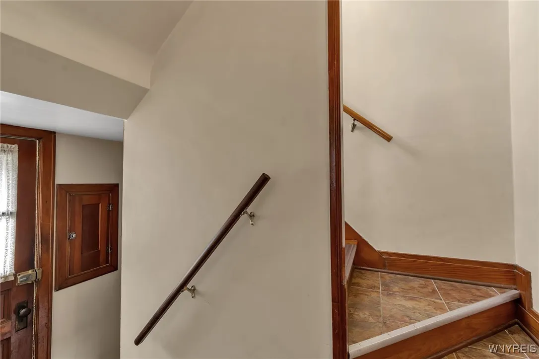 120 Victoria Boulevard, Tonawanda, New York 14217, Tonawanda, New York 14217, 4 Bedrooms Bedrooms, ,2 BathroomsBathrooms,Residential,For Sale,120 Victoria Boulevard, Tonawanda, New York 14217,B1628698
