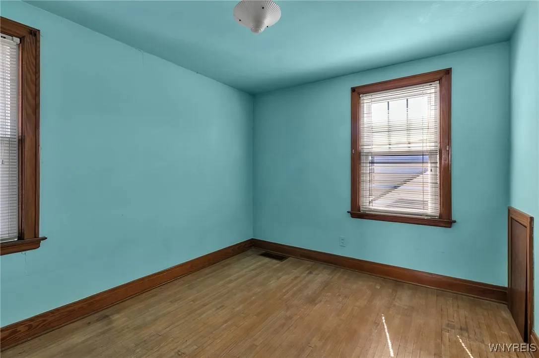 120 Victoria Boulevard, Tonawanda, New York 14217, Tonawanda, New York 14217, 4 Bedrooms Bedrooms, ,2 BathroomsBathrooms,Residential,For Sale,120 Victoria Boulevard, Tonawanda, New York 14217,B1628698