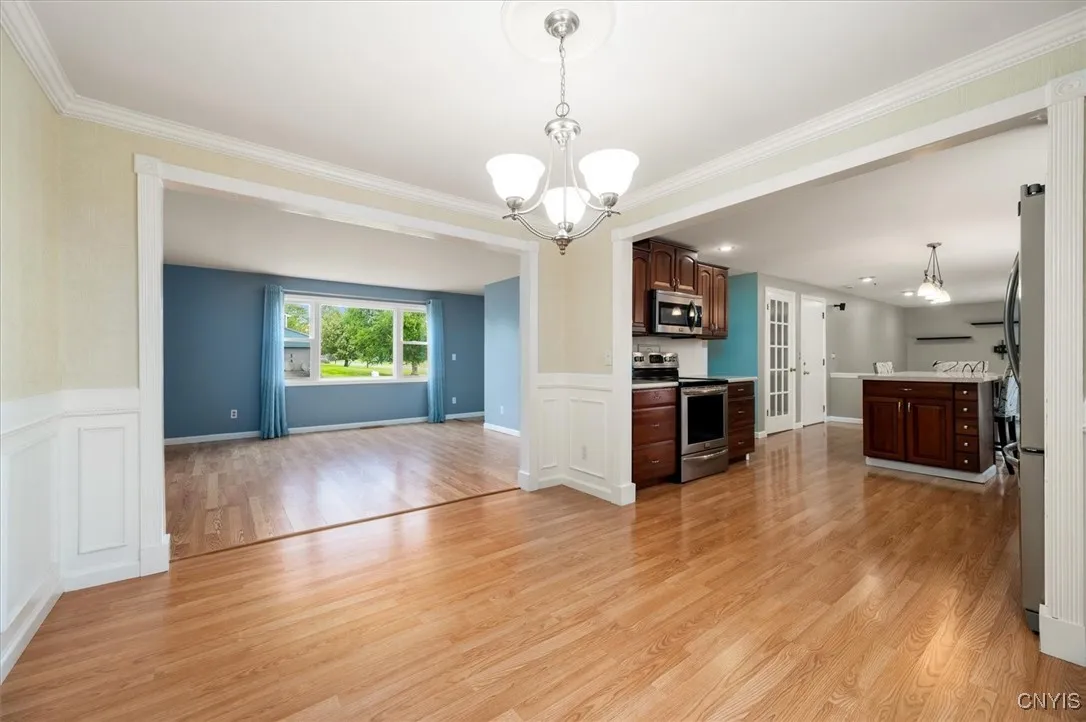 4957 Alfred Drive, Clay, New York 13090, Clay, New York 13090, 3 Bedrooms Bedrooms, 7 Rooms Rooms,2 BathroomsBathrooms,Residential,Closed,4957 Alfred Drive, Clay, New York 13090,0,S1626140