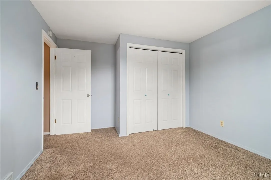 4957 Alfred Drive, Clay, New York 13090, Clay, New York 13090, 3 Bedrooms Bedrooms, 7 Rooms Rooms,2 BathroomsBathrooms,Residential,Closed,4957 Alfred Drive, Clay, New York 13090,0,S1626140