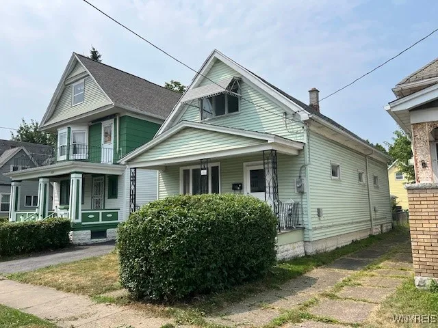 286 Barnard Street, Buffalo, New York 14206, Buffalo, New York 14206, 3 Bedrooms Bedrooms, 6 Rooms Rooms,1 BathroomBathrooms,Residential,For Sale,286 Barnard Street, Buffalo, New York 14206,B1628433