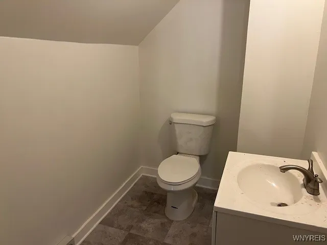 286 Barnard Street, Buffalo, New York 14206, Buffalo, New York 14206, 3 Bedrooms Bedrooms, 6 Rooms Rooms,1 BathroomBathrooms,Residential,For Sale,286 Barnard Street, Buffalo, New York 14206,B1628433