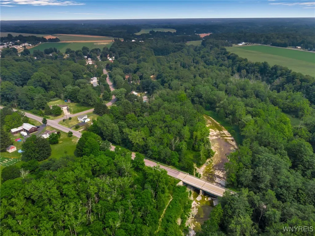 733 Four Rod Road, Alden, New York 14004, Alden, New York 14004, 3 Bedrooms Bedrooms, 8 Rooms Rooms,1 BathroomBathrooms,Residential,Closed,733 Four Rod Road, Alden, New York 14004,0,B1628062