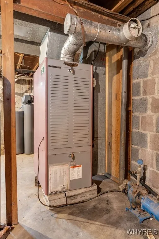 Left Unit basement (vacant)