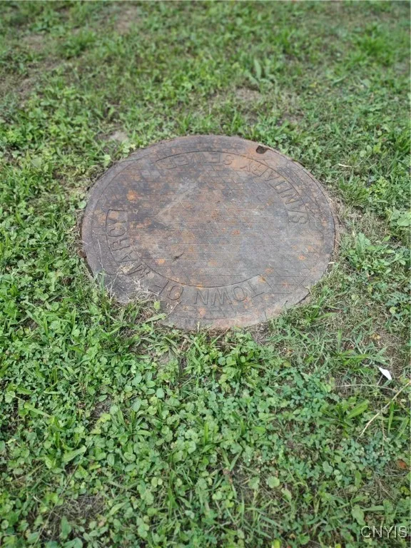 6775 Fox Road, Marcy, New York 13403, Marcy, New York 13403, 3 Bedrooms Bedrooms, 7 Rooms Rooms,2 BathroomsBathrooms,Residential,Closed,6775 Fox Road, Marcy, New York 13403,0,S1628766