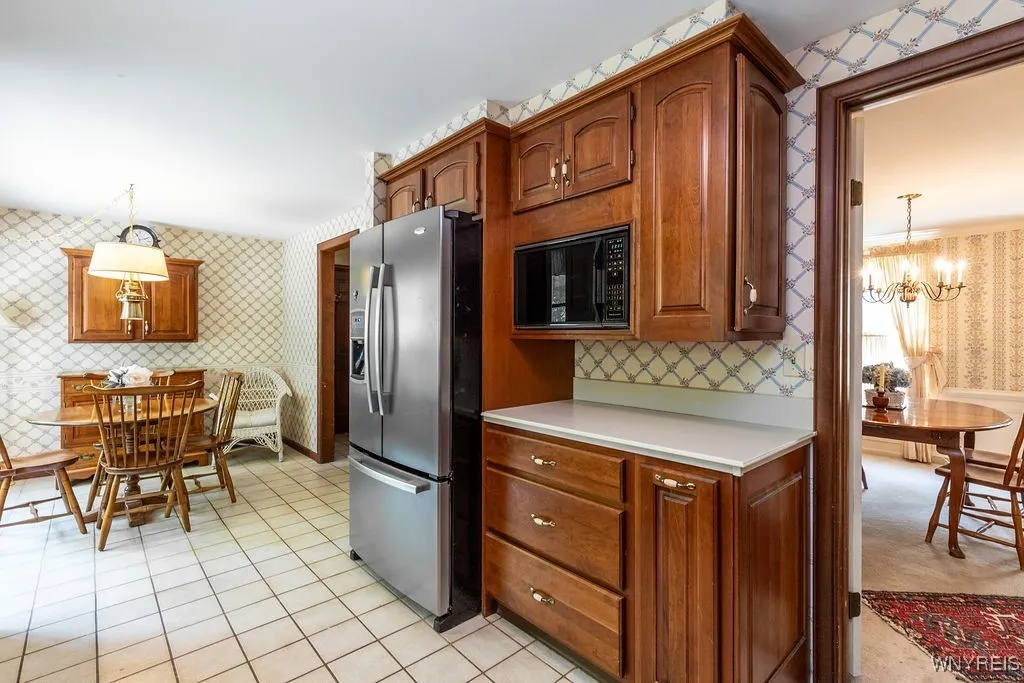 4 Tanglewood Drive East, Orchard Park, New York 14, Orchard Park, New York 14127, 4 Bedrooms Bedrooms, 8 Rooms Rooms,2 BathroomsBathrooms,Residential,For Sale,4 Tanglewood Drive East, Orchard Park, New York 14,B1621565