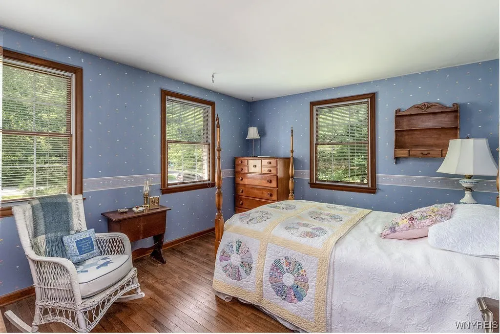 4 Tanglewood Drive East, Orchard Park, New York 14, Orchard Park, New York 14127, 4 Bedrooms Bedrooms, 8 Rooms Rooms,2 BathroomsBathrooms,Residential,For Sale,4 Tanglewood Drive East, Orchard Park, New York 14,B1621565