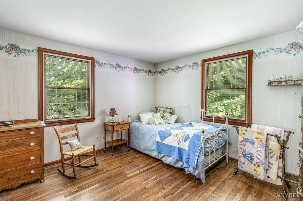 4 Tanglewood Drive East, Orchard Park, New York 14, Orchard Park, New York 14127, 4 Bedrooms Bedrooms, 8 Rooms Rooms,2 BathroomsBathrooms,Residential,For Sale,4 Tanglewood Drive East, Orchard Park, New York 14,B1621565