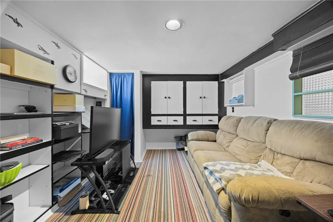 253 Cloverland Drive, Brighton, New York 14610, Brighton, New York 14610, 4 Bedrooms Bedrooms, 7 Rooms Rooms,2 BathroomsBathrooms,Residential,Closed,253 Cloverland Drive, Brighton, New York 14610,0,R1627816