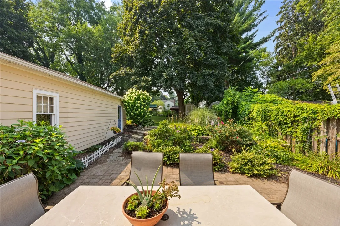 253 Cloverland Drive, Brighton, New York 14610, Brighton, New York 14610, 4 Bedrooms Bedrooms, 7 Rooms Rooms,2 BathroomsBathrooms,Residential,Closed,253 Cloverland Drive, Brighton, New York 14610,0,R1627816