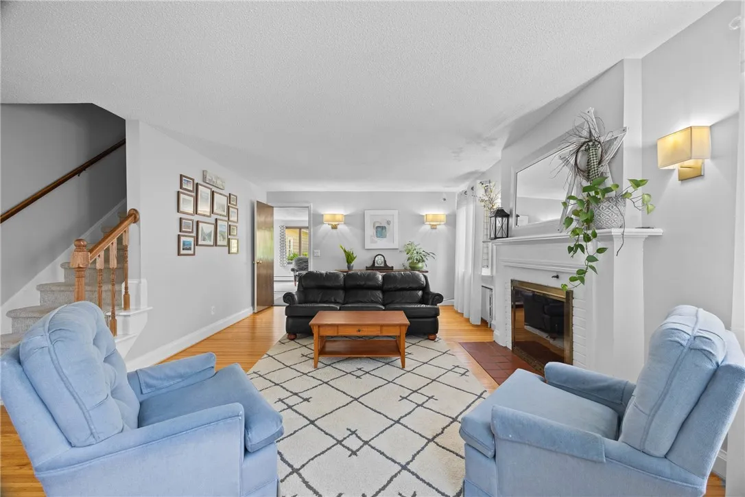 253 Cloverland Drive, Brighton, New York 14610, Brighton, New York 14610, 4 Bedrooms Bedrooms, 7 Rooms Rooms,2 BathroomsBathrooms,Residential,Closed,253 Cloverland Drive, Brighton, New York 14610,0,R1627816