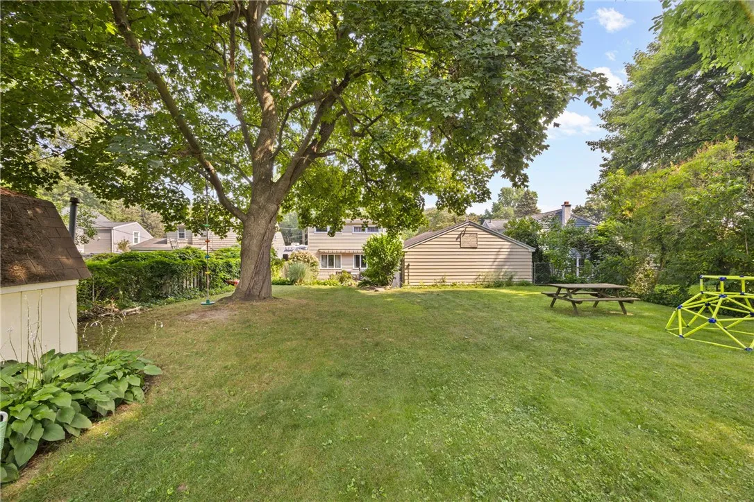 253 Cloverland Drive, Brighton, New York 14610, Brighton, New York 14610, 4 Bedrooms Bedrooms, 7 Rooms Rooms,2 BathroomsBathrooms,Residential,Closed,253 Cloverland Drive, Brighton, New York 14610,0,R1627816