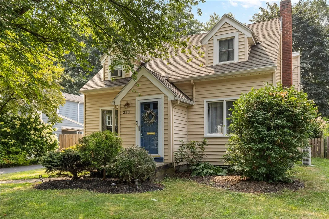 253 Cloverland Drive, Brighton, New York 14610, Brighton, New York 14610, 4 Bedrooms Bedrooms, 7 Rooms Rooms,2 BathroomsBathrooms,Residential,Closed,253 Cloverland Drive, Brighton, New York 14610,0,R1627816