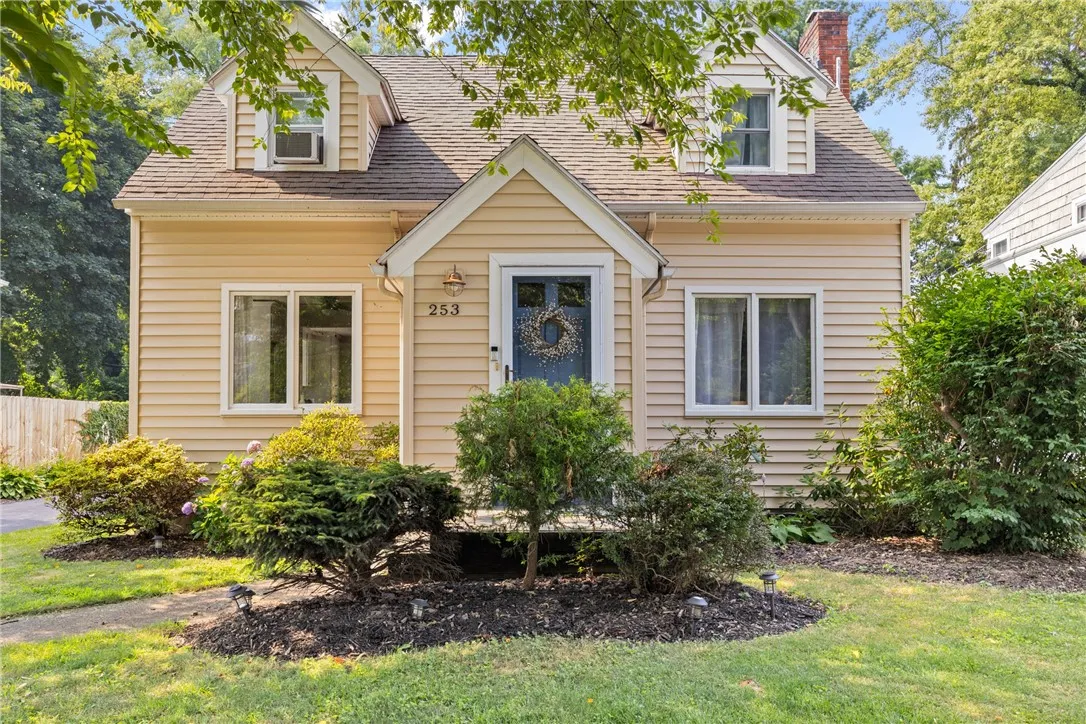 253 Cloverland Drive, Brighton, New York 14610, Brighton, New York 14610, 4 Bedrooms Bedrooms, 7 Rooms Rooms,2 BathroomsBathrooms,Residential,Closed,253 Cloverland Drive, Brighton, New York 14610,0,R1627816