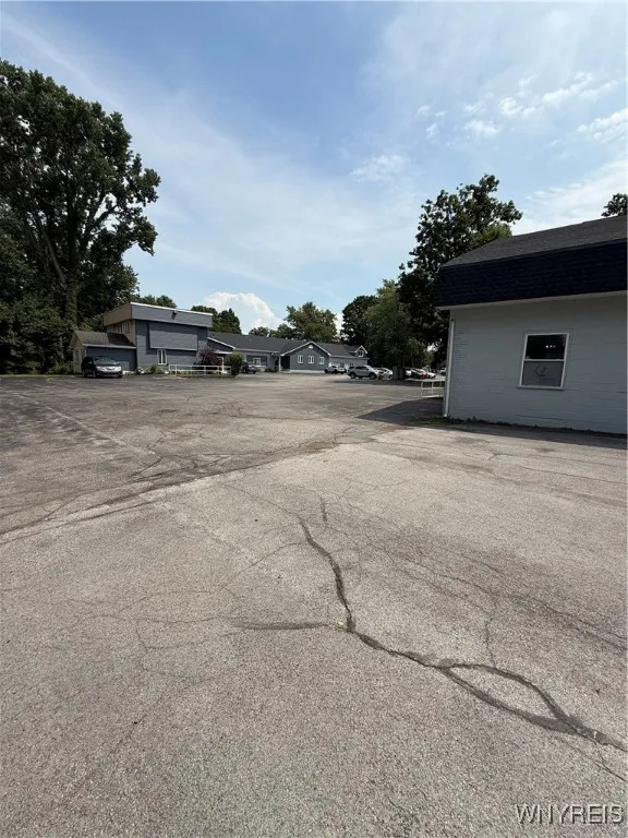 4390 Quinby Drive, Hamburg, New York 14075, Hamburg, New York 14075, ,Commercial Lease,For Rent,4390 Quinby Drive, Hamburg, New York 14075,B1626761