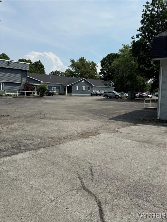 4390 Quinby Drive, Hamburg, New York 14075, Hamburg, New York 14075, ,Commercial Lease,For Rent,4390 Quinby Drive, Hamburg, New York 14075,B1626761
