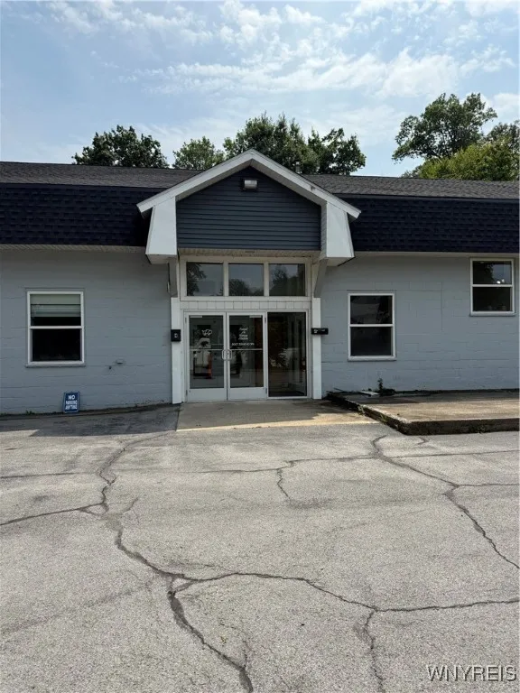 4390 Quinby Drive, Hamburg, New York 14075, Hamburg, New York 14075, ,Commercial Lease,For Rent,4390 Quinby Drive, Hamburg, New York 14075,B1626761