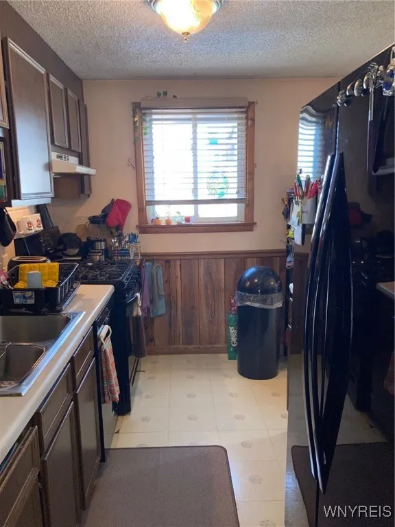 138 Crownview Terrace, Hamburg, New York 14075, Hamburg, New York 14075, 3 Bedrooms Bedrooms, 9 Rooms Rooms,1 BathroomBathrooms,Residential,For Sale,138 Crownview Terrace, Hamburg, New York 14075,B1628180