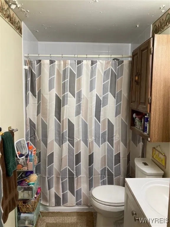 138 Crownview Terrace, Hamburg, New York 14075, Hamburg, New York 14075, 3 Bedrooms Bedrooms, 9 Rooms Rooms,1 BathroomBathrooms,Residential,For Sale,138 Crownview Terrace, Hamburg, New York 14075,B1628180