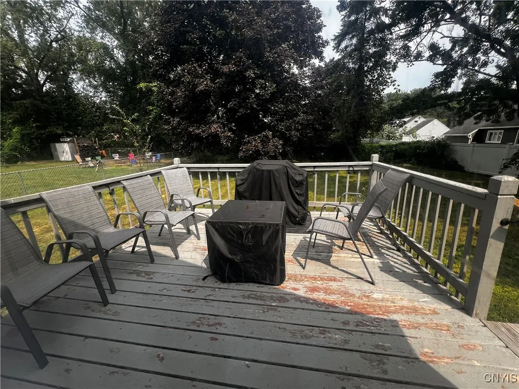 213 Ridgewood Drive, Cicero, New York 13212, Cicero, New York 13212, 3 Bedrooms Bedrooms, 6 Rooms Rooms,1 BathroomBathrooms,Residential,For Sale,213 Ridgewood Drive, Cicero, New York 13212,S1628543
