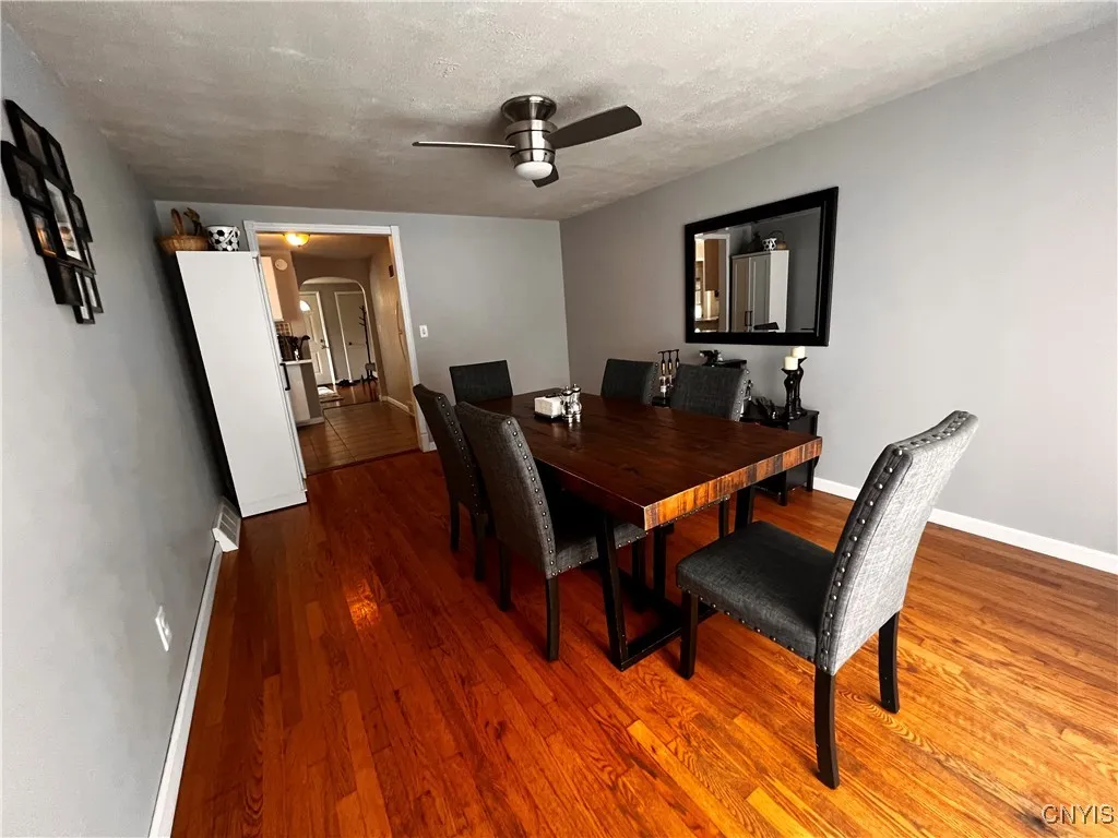 213 Ridgewood Drive, Cicero, New York 13212, Cicero, New York 13212, 3 Bedrooms Bedrooms, 6 Rooms Rooms,1 BathroomBathrooms,Residential,For Sale,213 Ridgewood Drive, Cicero, New York 13212,S1628543