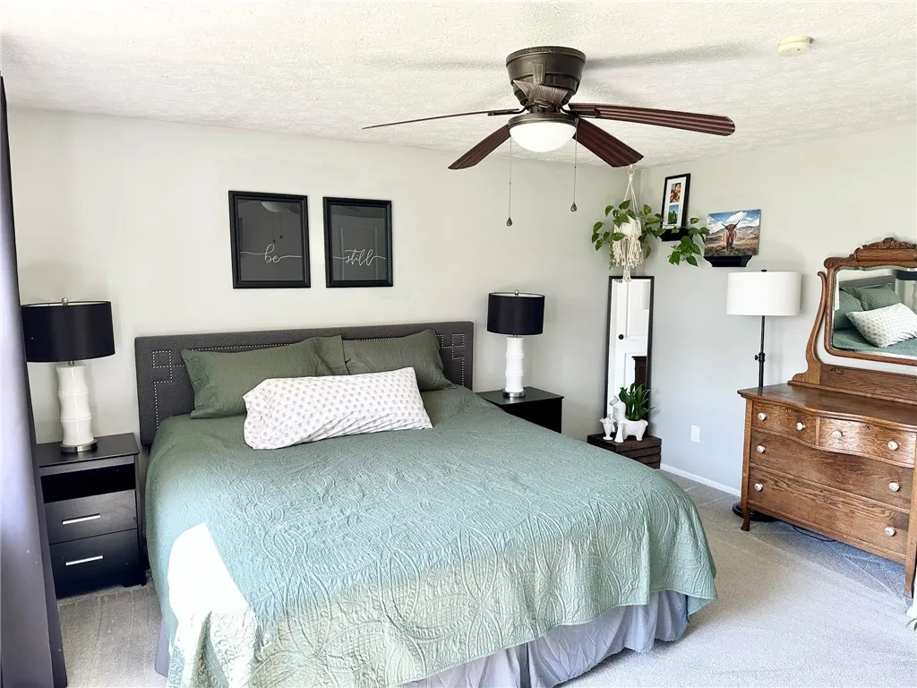 15 Paddock Drive, Henrietta, New York 14467, Henrietta, New York 14467, 3 Bedrooms Bedrooms, 8 Rooms Rooms,2 BathroomsBathrooms,Residential,Closed,15 Paddock Drive, Henrietta, New York 14467,0,R1628757