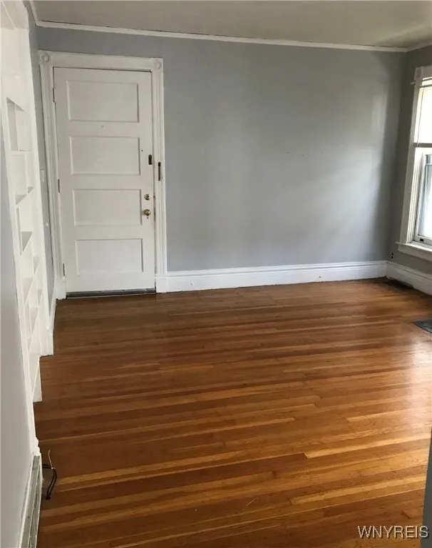 214 Highland Avenue, Buffalo, New York 14222, Buffalo, New York 14222, 4 Bedrooms Bedrooms, ,4 BathroomsBathrooms,Residential,For Sale,214 Highland Avenue, Buffalo, New York 14222,B1627297