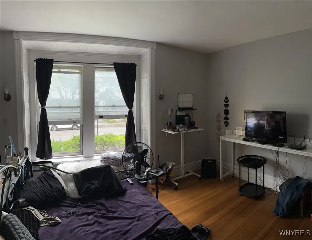 214 Highland Avenue, Buffalo, New York 14222, Buffalo, New York 14222, 4 Bedrooms Bedrooms, ,4 BathroomsBathrooms,Residential,For Sale,214 Highland Avenue, Buffalo, New York 14222,B1627297