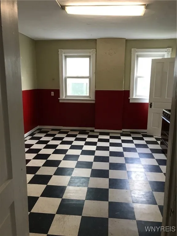 214 Highland Avenue, Buffalo, New York 14222, Buffalo, New York 14222, 4 Bedrooms Bedrooms, ,4 BathroomsBathrooms,Residential,For Sale,214 Highland Avenue, Buffalo, New York 14222,B1627297