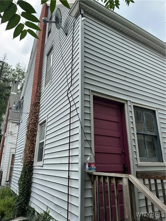 214 Highland Avenue, Buffalo, New York 14222, Buffalo, New York 14222, 4 Bedrooms Bedrooms, ,4 BathroomsBathrooms,Residential,For Sale,214 Highland Avenue, Buffalo, New York 14222,B1627297