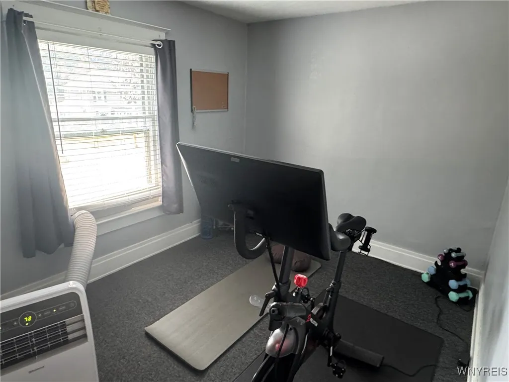 129 West Court Street, Warsaw, New York 14569, Warsaw, New York 14569, 4 Bedrooms Bedrooms, 8 Rooms Rooms,1 BathroomBathrooms,Residential,Closed,129 West Court Street, Warsaw, New York 14569,0,B1628767