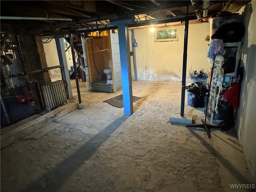 129 West Court Street, Warsaw, New York 14569, Warsaw, New York 14569, 4 Bedrooms Bedrooms, 8 Rooms Rooms,1 BathroomBathrooms,Residential,Closed,129 West Court Street, Warsaw, New York 14569,0,B1628767