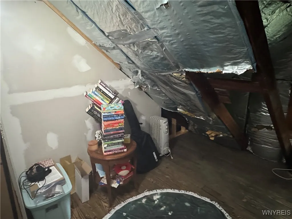 129 West Court Street, Warsaw, New York 14569, Warsaw, New York 14569, 4 Bedrooms Bedrooms, 8 Rooms Rooms,1 BathroomBathrooms,Residential,Closed,129 West Court Street, Warsaw, New York 14569,0,B1628767