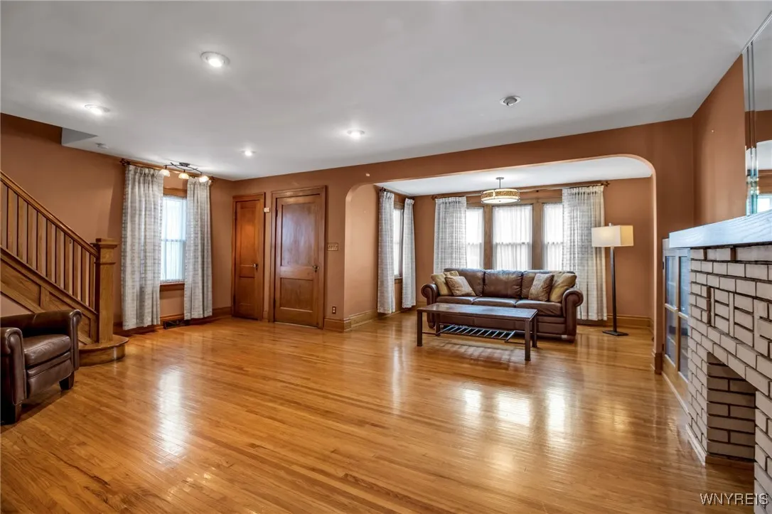 172 Stillwell Avenue, Tonawanda, New York 14217, Tonawanda, New York 14217, 3 Bedrooms Bedrooms, 8 Rooms Rooms,1 BathroomBathrooms,Residential,Closed,172 Stillwell Avenue, Tonawanda, New York 14217,0,B1628789