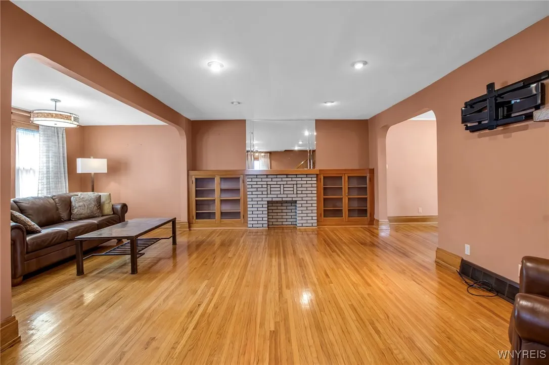 172 Stillwell Avenue, Tonawanda, New York 14217, Tonawanda, New York 14217, 3 Bedrooms Bedrooms, 8 Rooms Rooms,1 BathroomBathrooms,Residential,Closed,172 Stillwell Avenue, Tonawanda, New York 14217,0,B1628789