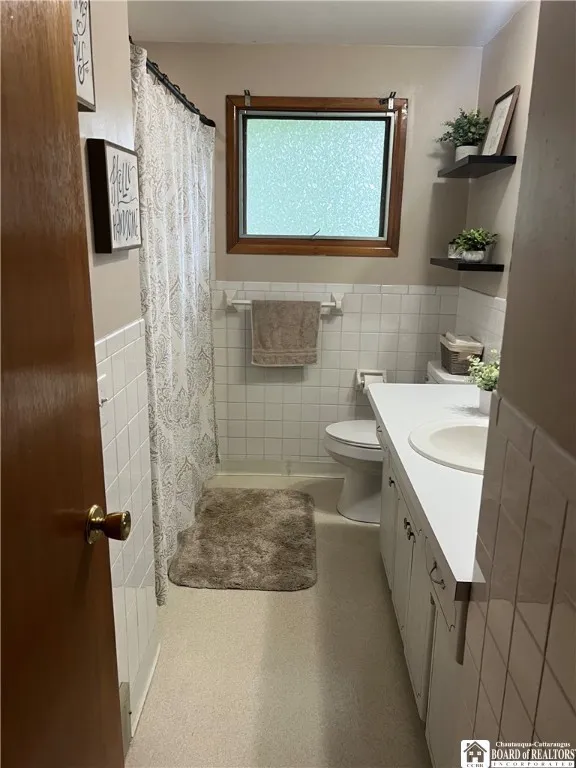 4269 Clinton Street, West Seneca, New York 14224, West Seneca, New York 14224, 3 Bedrooms Bedrooms, 7 Rooms Rooms,1 BathroomBathrooms,Residential Lease,For Rent,4269 Clinton Street, West Seneca, New York 14224,R1628831