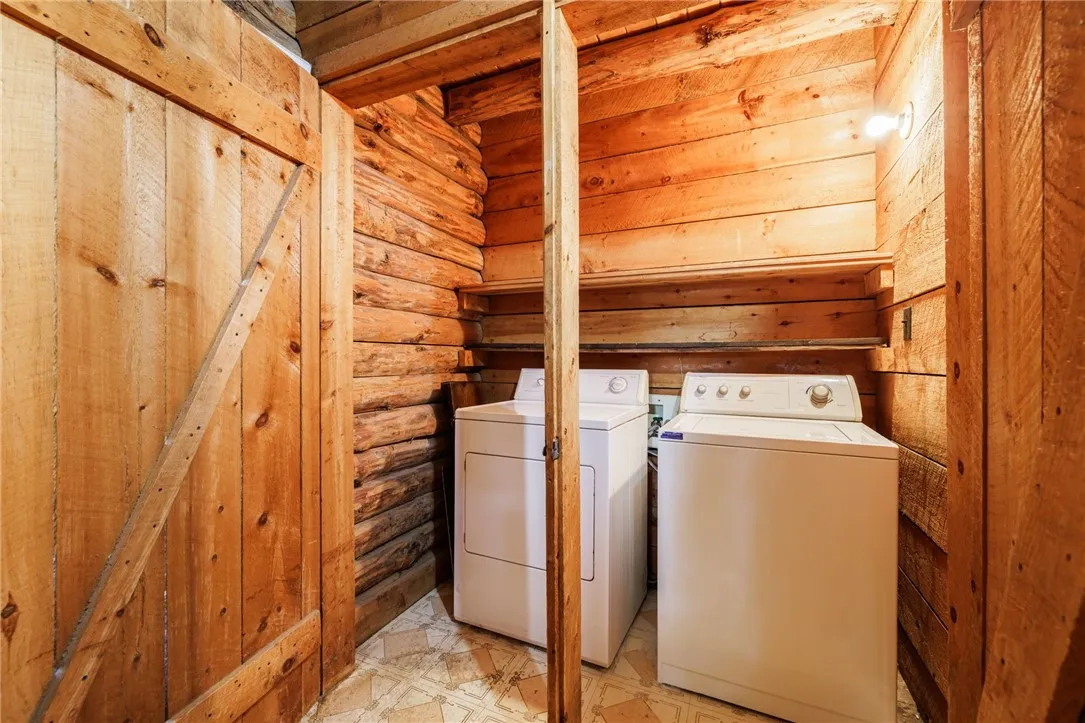 3037 West Walworth Road, Macedon, New York 14502, Macedon, New York 14502, 4 Bedrooms Bedrooms, 8 Rooms Rooms,2 BathroomsBathrooms,Residential,Closed,3037 West Walworth Road, Macedon, New York 14502,0,R1627976